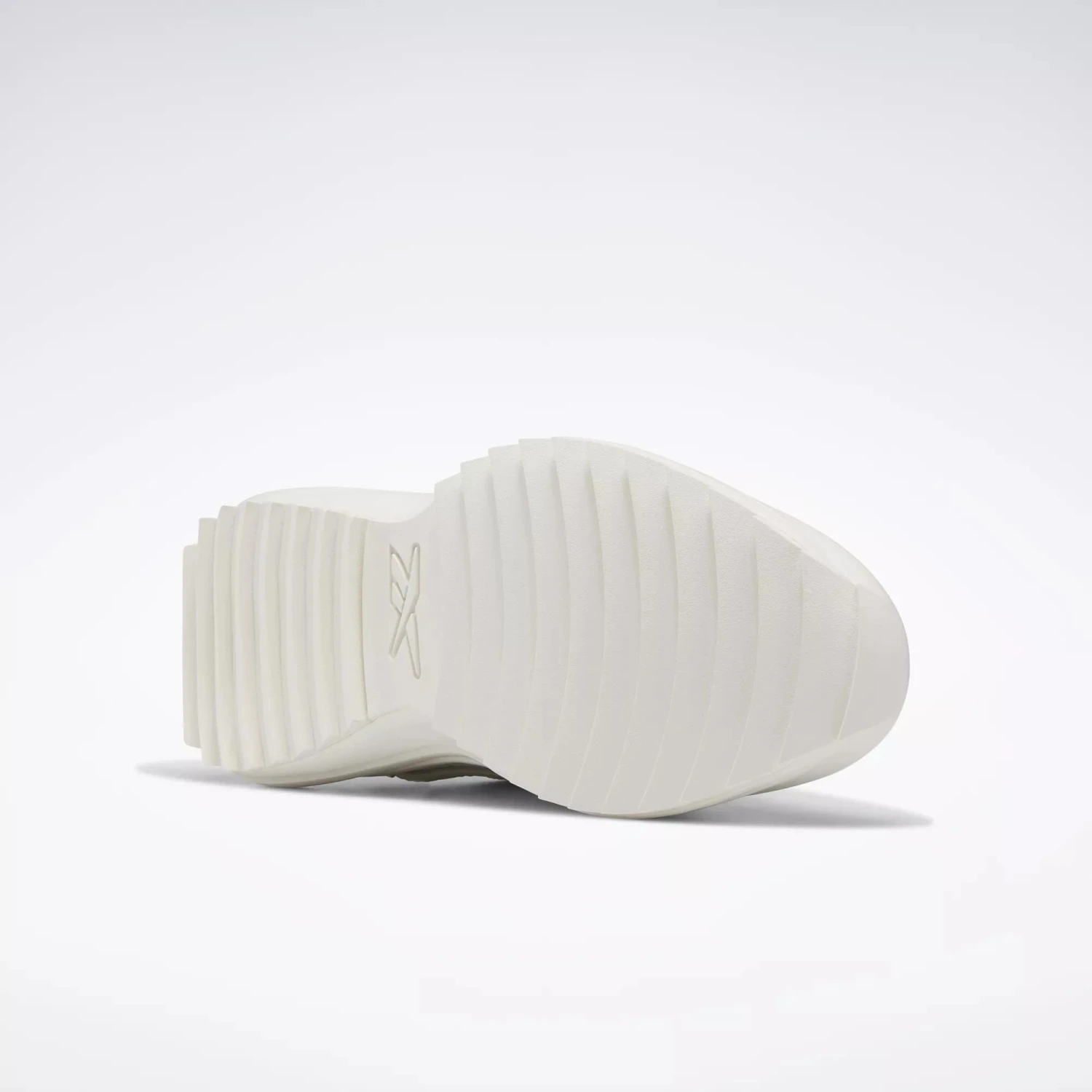 Reebok Classic Leather SP Extra Women's Shoes - Image 4