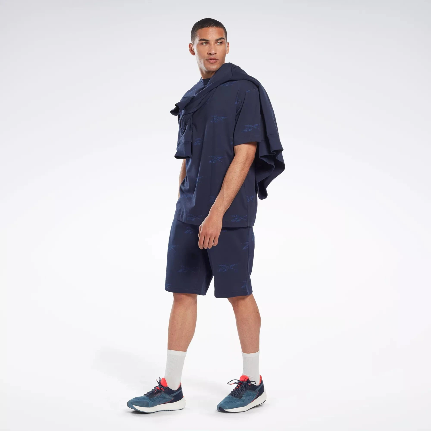 Reebok Identity Vector Fleece Shorts - Image 6