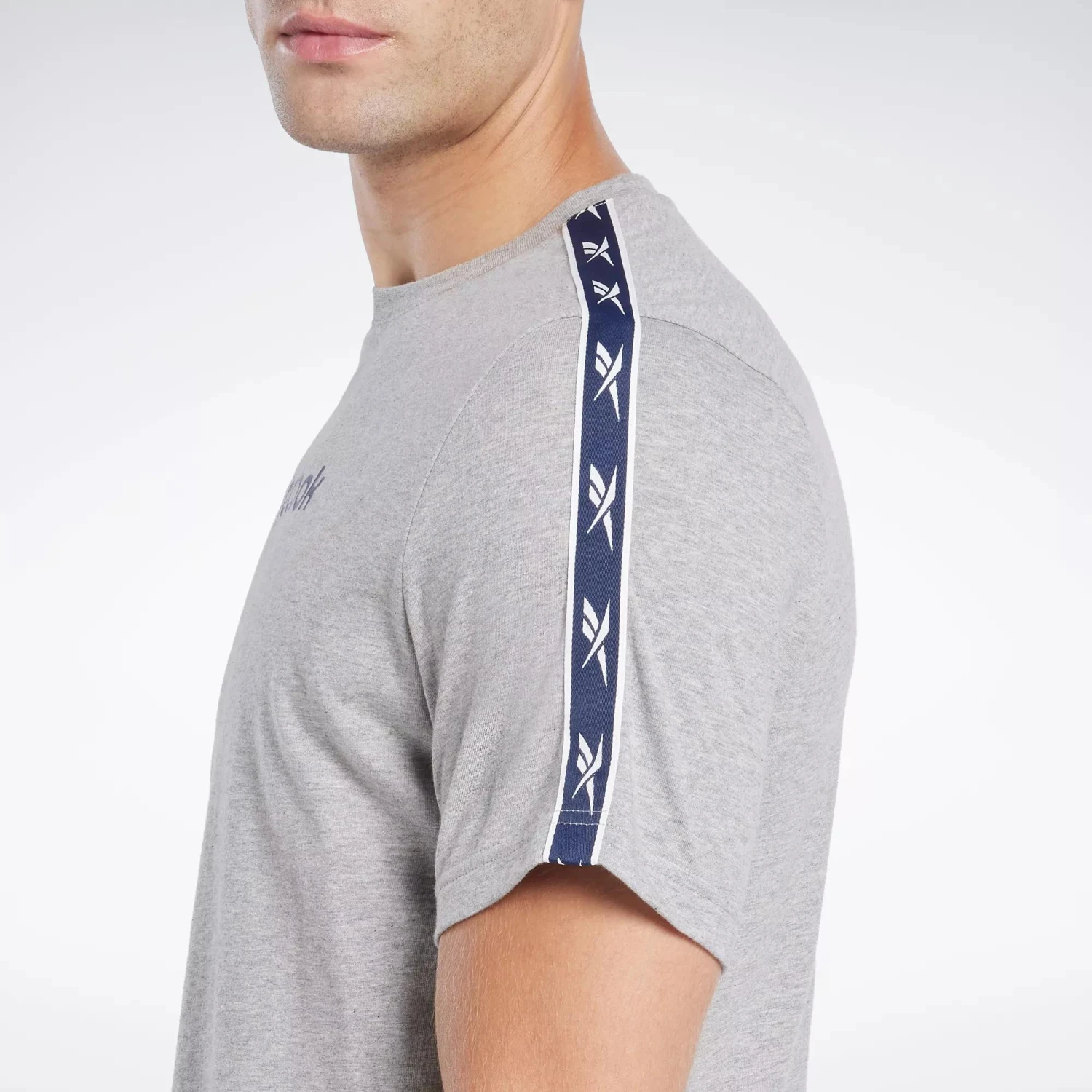 Reebok Identity Vector Tape T-Shirt - Image 9