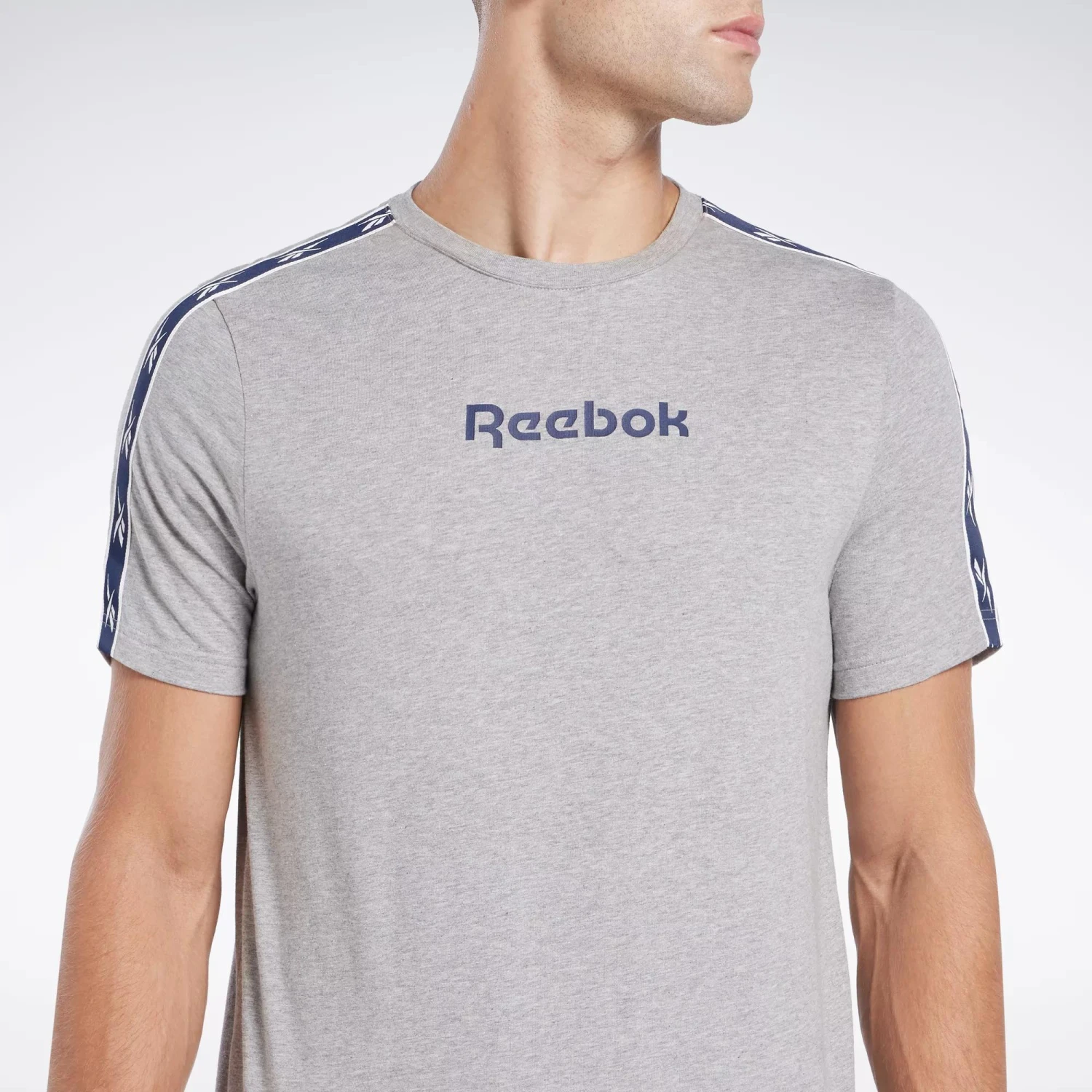 Reebok Identity Vector Tape T-Shirt - Image 8